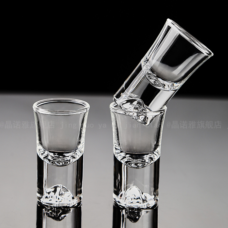 中式家用白酒杯酒具套装玻璃小酒杯一口杯小号高脚杯烈酒杯子弹杯