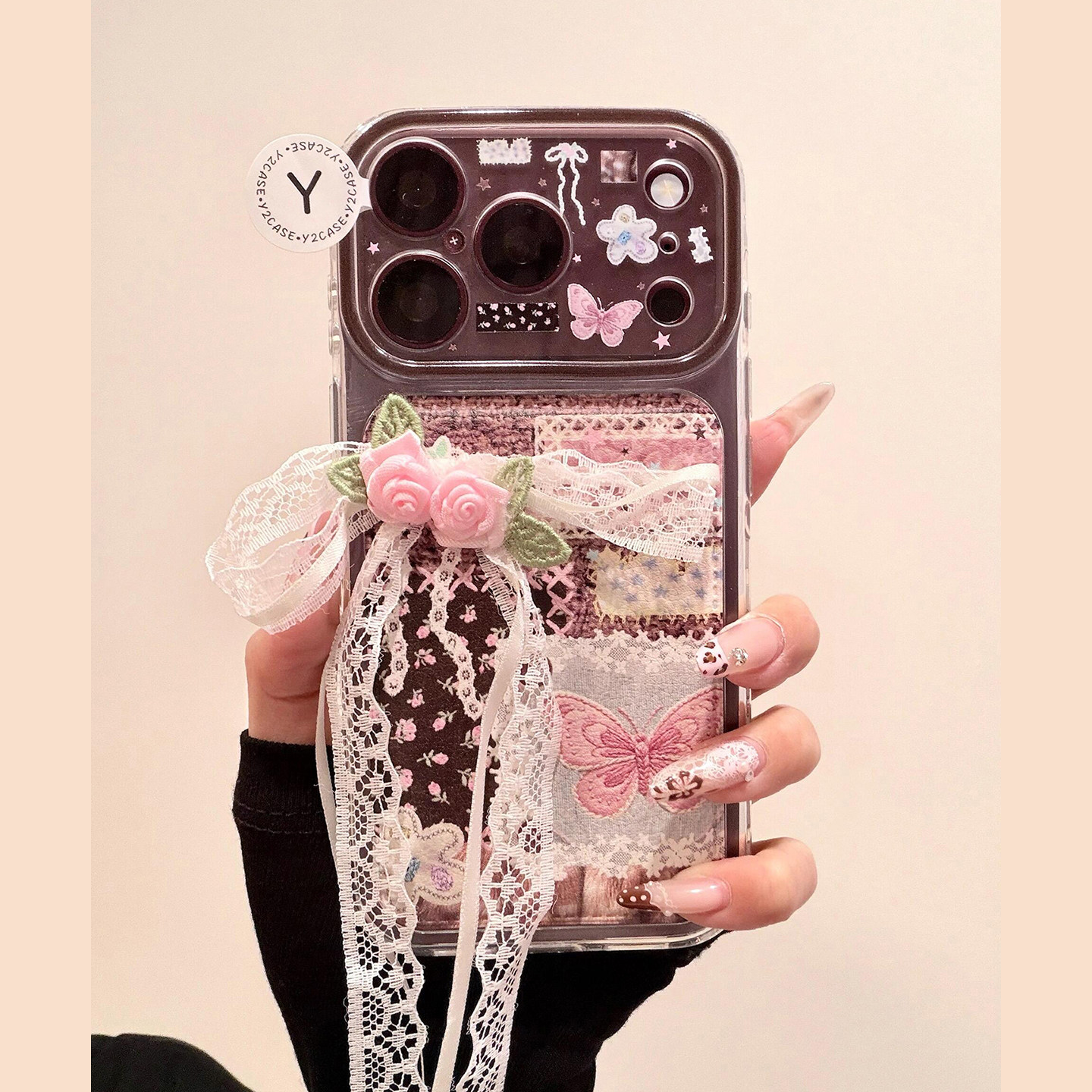 爱心边贴皮拼接碎花蕾丝蝴蝶结适用苹果18promax手机壳iPhone18Pro新款16pro超好看17Pro防摔保护套15Promax