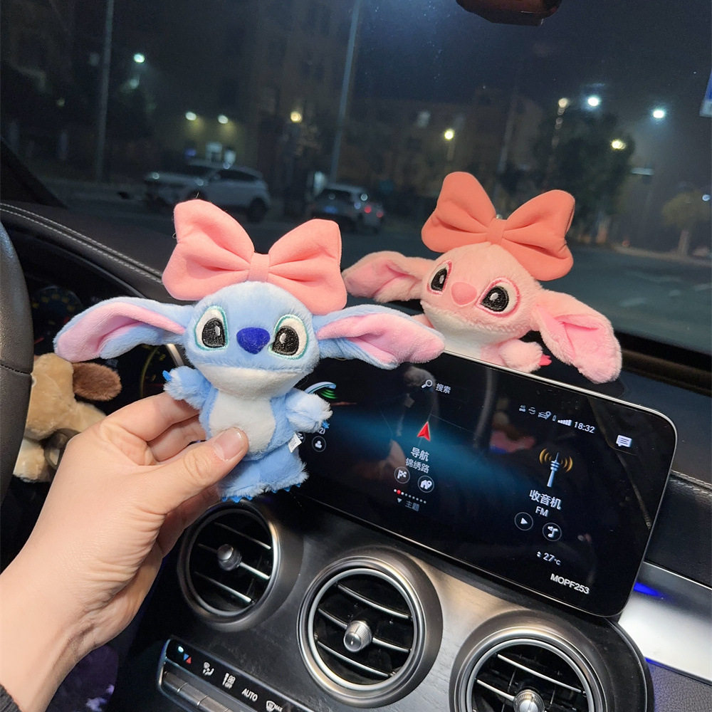 汽车创意可爱萌宠娃娃屏幕摆件卡通车载装饰车内饰品爱车装潢女神