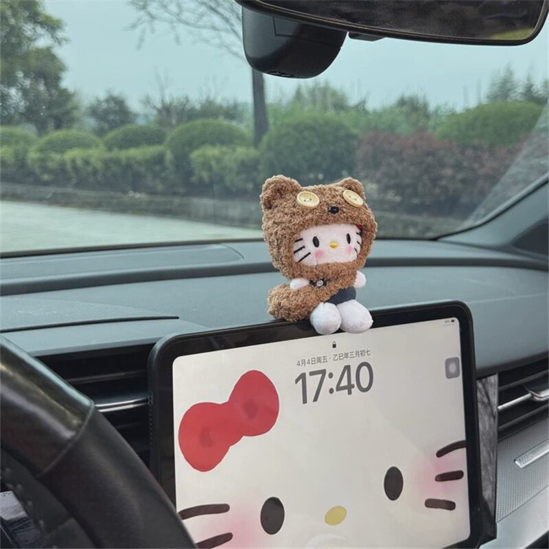 kitty车内装饰品摆件汽车中控台屏幕车载玩偶2025新款新车礼物女