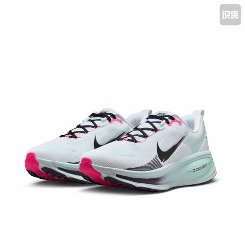 Nike Vomero 18 跑鞋 减震防滑低帮厚底 IM6676-104