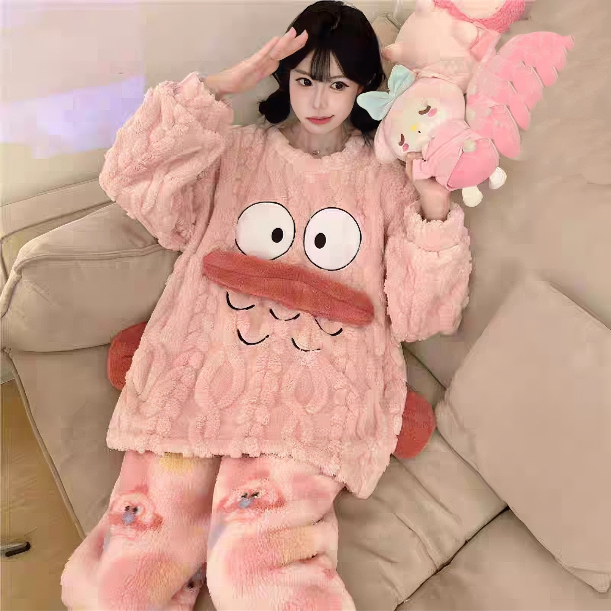 新款珊瑚绒睡衣女款秋冬季加绒加厚保暖卡通可爱法兰绒冬款家居服