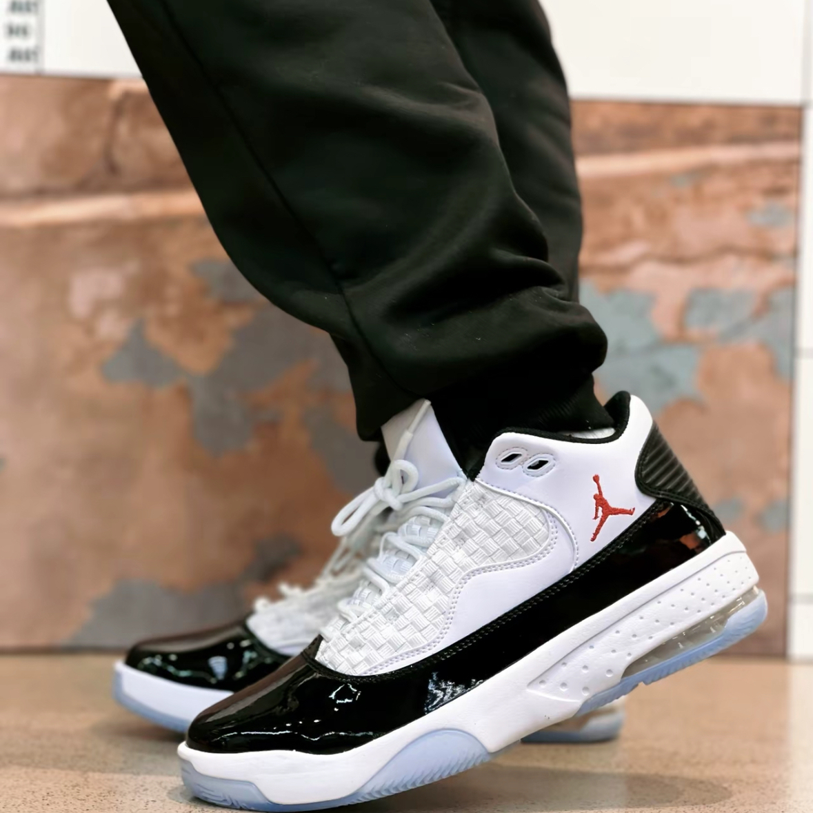 NIKE耐克正品新款篮球鞋JORDAN男士气垫增高耐磨减震运动鞋CK6636