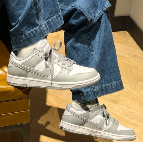 Nike Dunk Low SE  