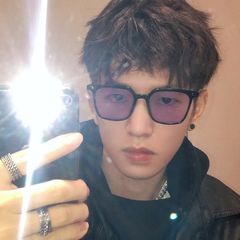 韩国明星太阳镜透明紫色镜片方框复古街拍小红书潮人墨镜个性嘻哈