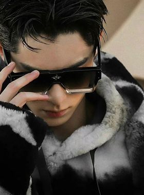 欧美王鹤棣同款眼镜潮大框连体太阳镜酷个性镶钻ins方形男女墨镜