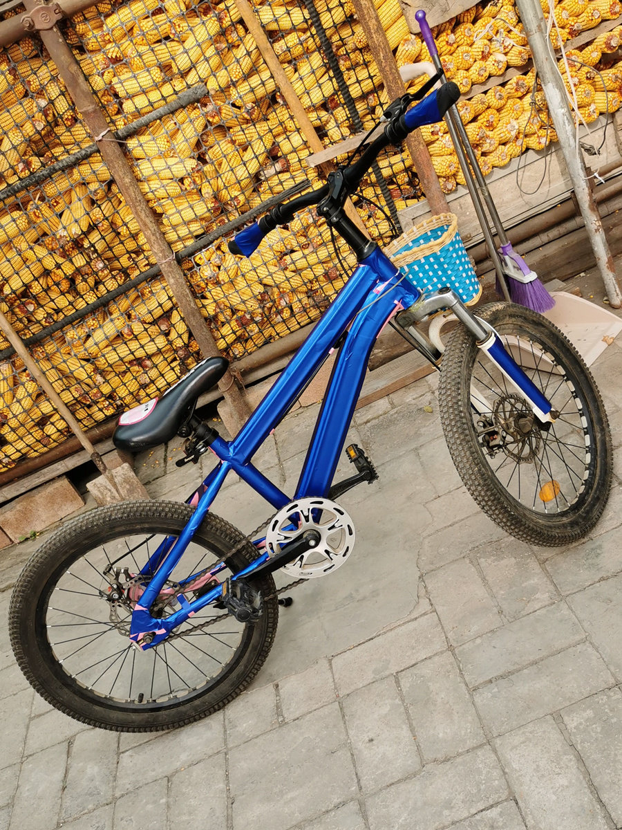 自行车粉色防水贴纸 山地车碳纤黑贴膜 冰膜蓝色装饰贴公路车改色