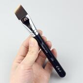 毕加索piccasso163扁斜头粉底刷化妆刷打底工具上妆自然轻薄