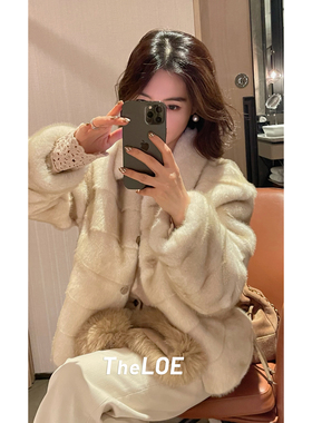 骆衣衣TheLOE/【云朵抽刀大鹅】翻领减龄显摆短款鹅绒服