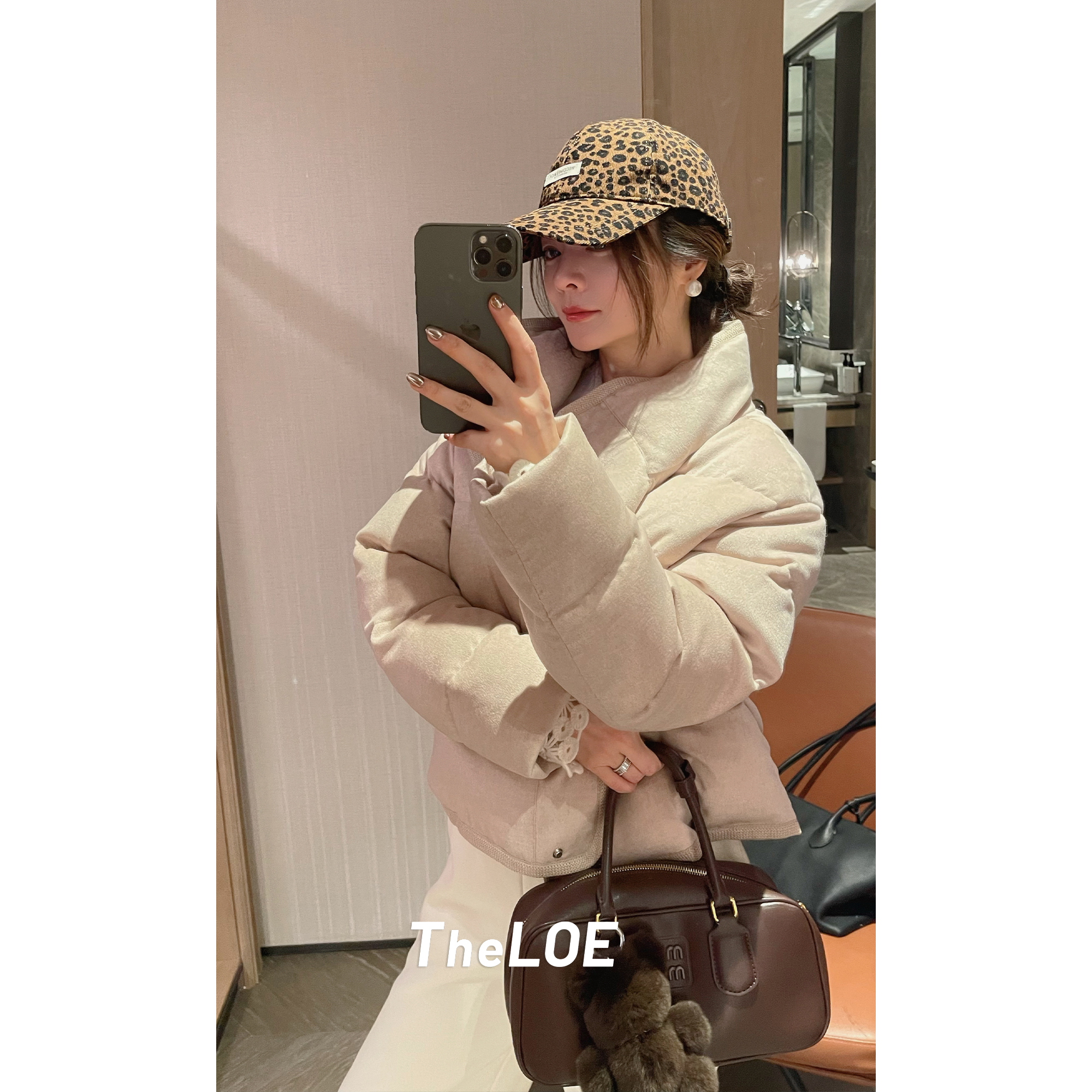 骆衣衣TheLOE/90白鹅绒羊毛+莫代尔复古立领减龄鹅绒服