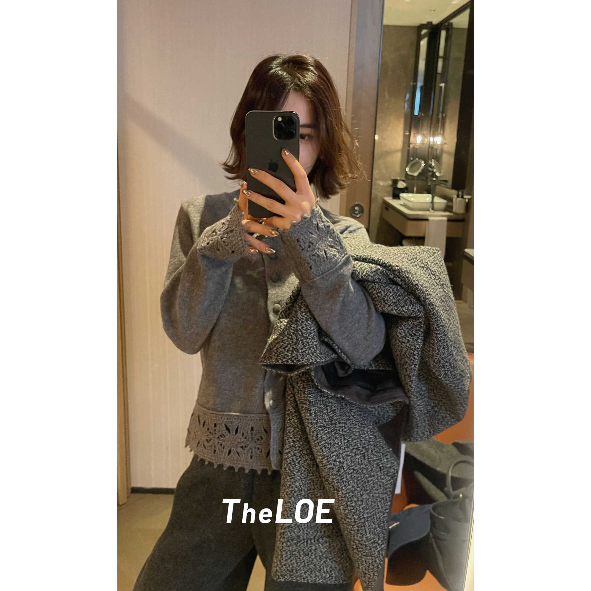 骆衣衣TheLOE/百分百羊毛圆领下摆镂空百搭高级感针织开衫