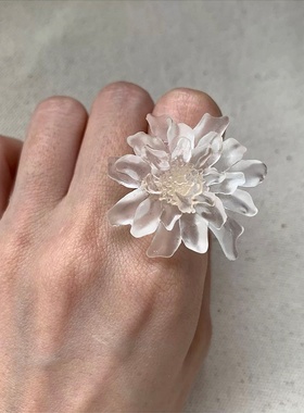 夸张显白雾面树脂花朵开口戒指女小众独特个性精致时尚指环戒子