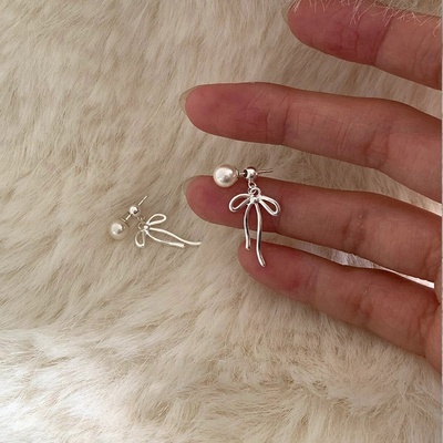 一款两戴丝带蝴蝶结珍珠耳钉女小众独特个性简约大气精致耳环耳饰