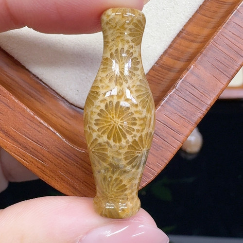 立体大花 宝瓶可通孔 牛鼻孔 占孔