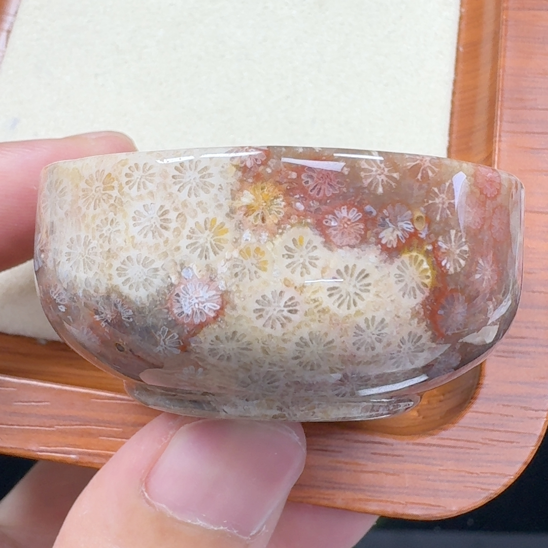 精品珊瑚玉杯收藏级别