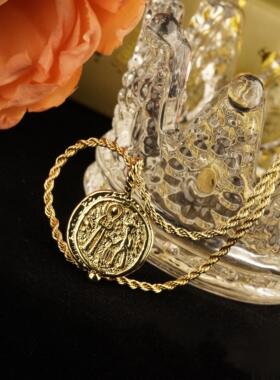 复古宫廷风圆牌雕刻人像项链女