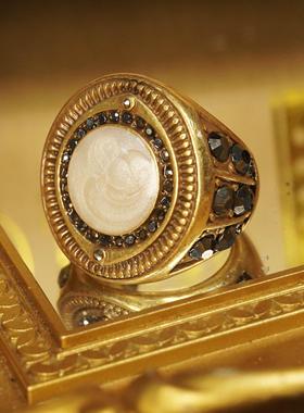 《米兰奶奶》复古港风戒指女高级食指戒哥特风米兰集市老物件稀有