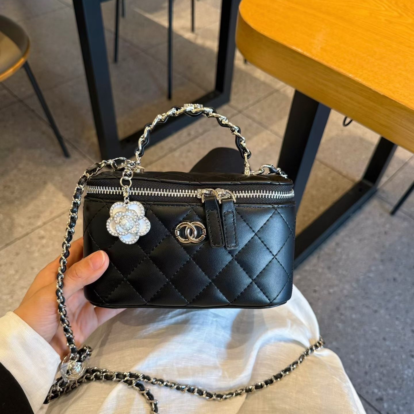 小香风山茶花菱格链条盒子包女迷你手拎口红化妆包单肩斜挎手机包