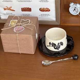 中古风手绘咖啡杯碟百合花陶瓷拿铁杯子下午茶水杯小众礼物伴手礼