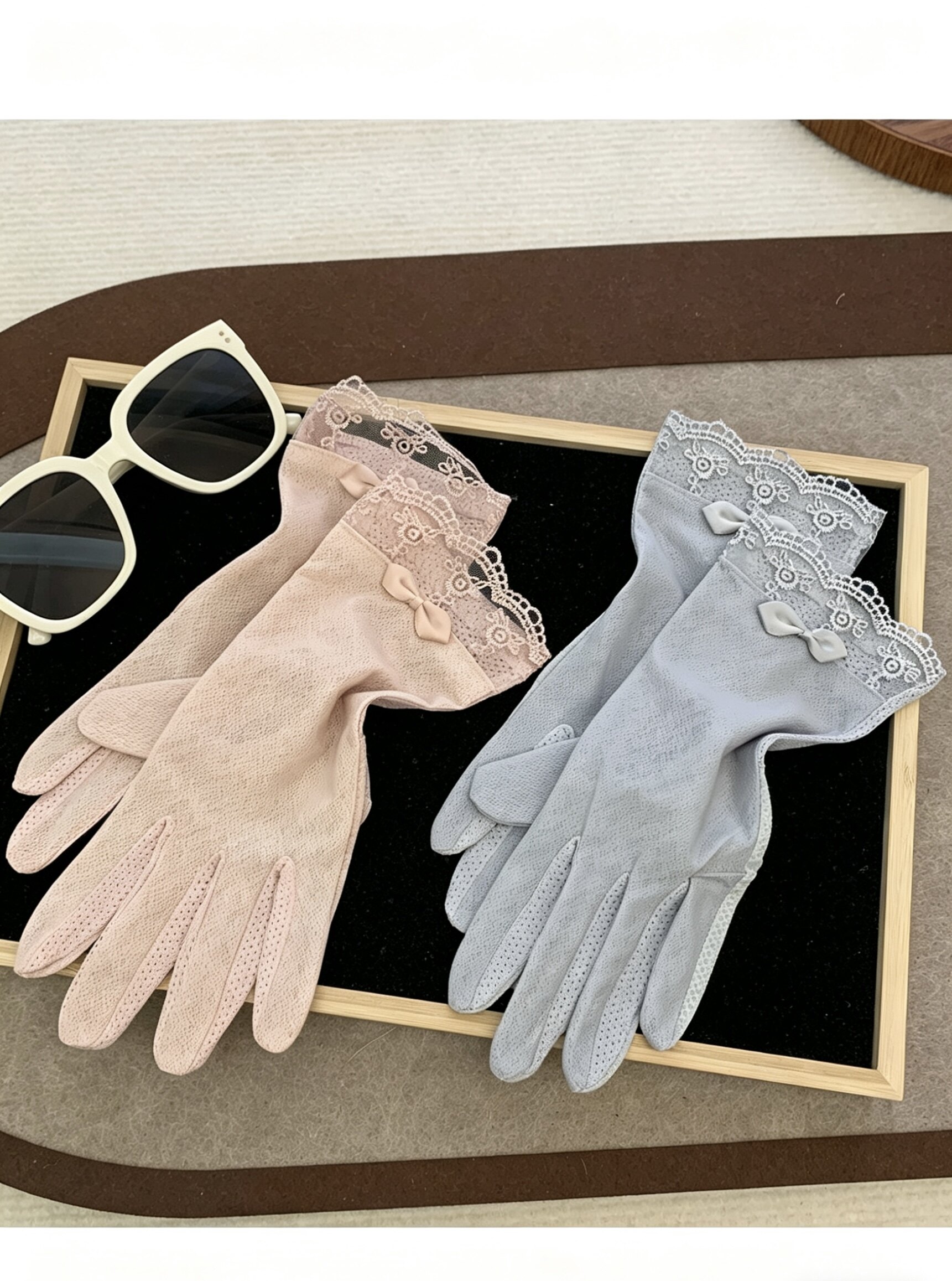 冰丝春秋薄款夏季骑行骑车开车驾驶防滑女士蕾丝防晒手套触屏透气