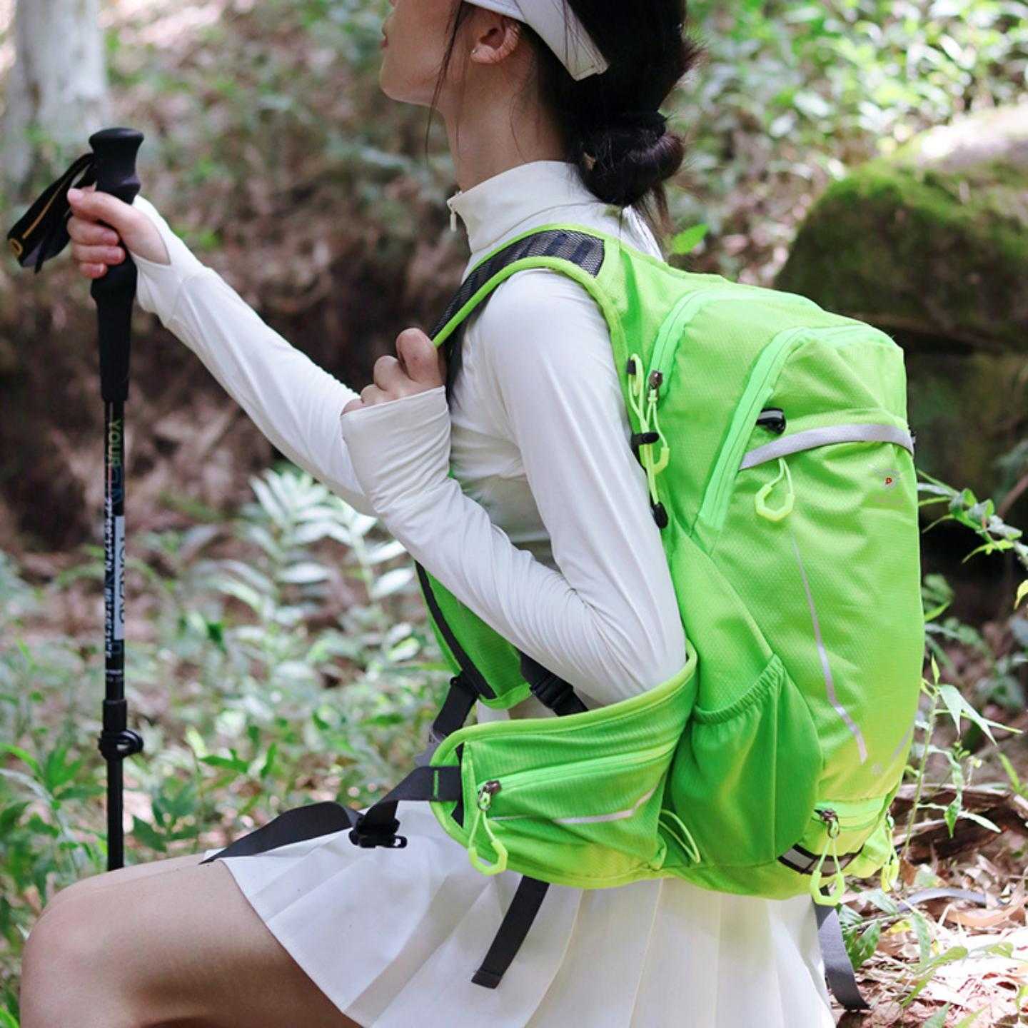 户外登山包新款骑行跑步双肩包