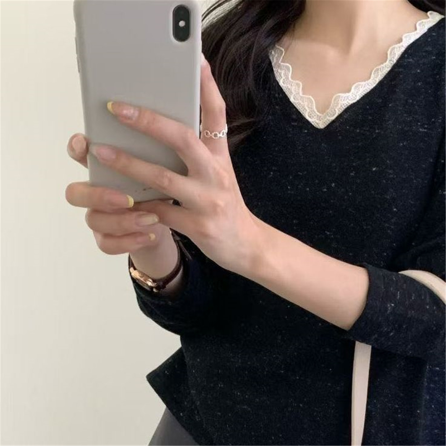 一勺米！温柔风蕾丝花边领针织衫~巨柔软含羊毛彩纱V领针织衫上衣