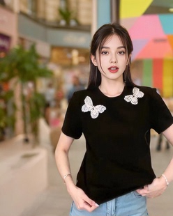 大码胖mm夏季小众设计感网红爆款镶钻蝴蝶显瘦高贵气质百搭上衣女