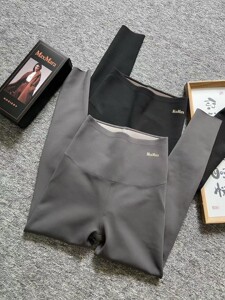 Max贵妇家秋冬磨毛绒塑形九分美体修身保暖薄绒蜜桃臀打底裤女生