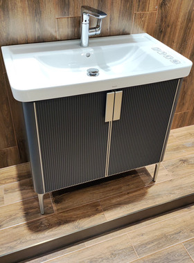 TOTO浴室柜落地式柜子LBAA085KD/LWN137CB/现代洗手脸盆(06-A)