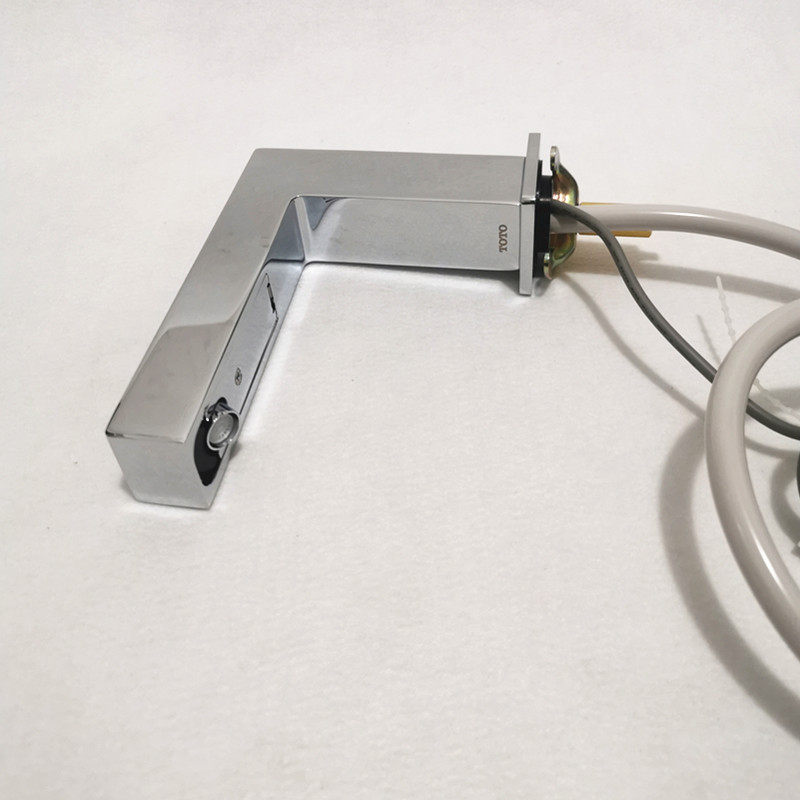 TOTO自动感应龙头DLE106AN