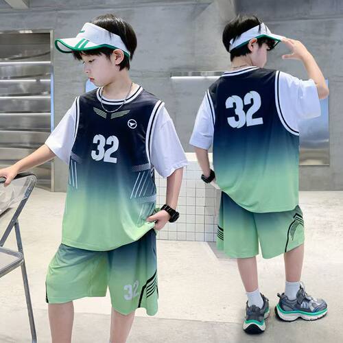 男童夏季套装2026新款儿童装薄款速干运动短袖短裤帅气渐变两件套