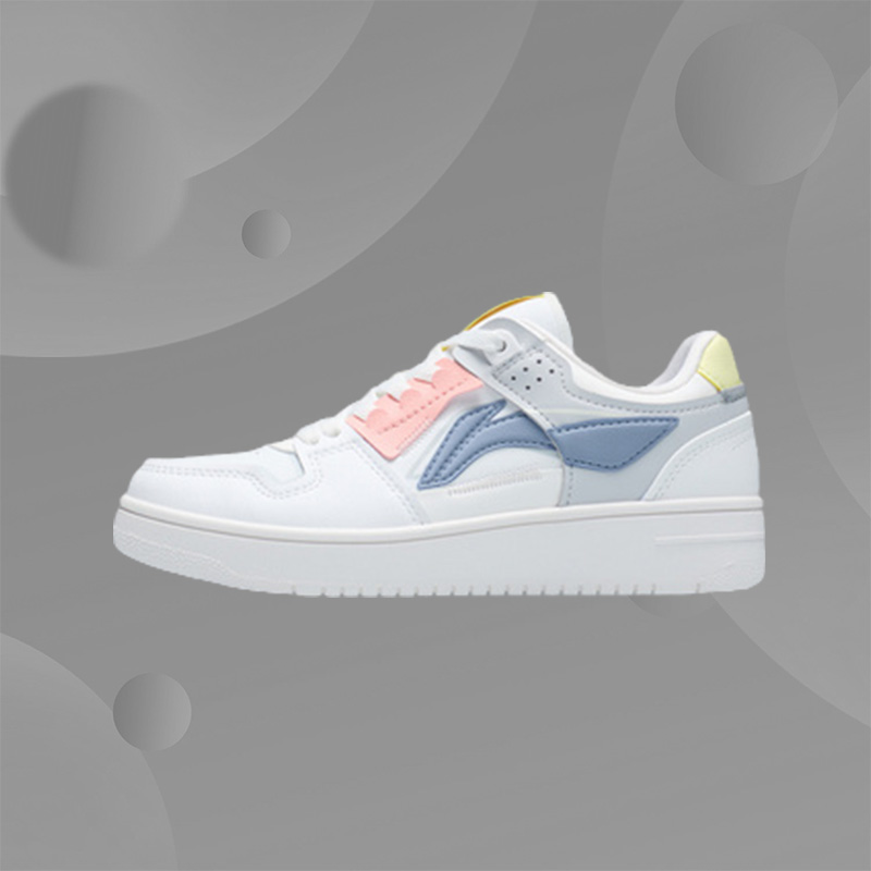 李宁休闲鞋女鞋春季新款运动时尚系列女子防滑耐磨运动鞋 AGCP362