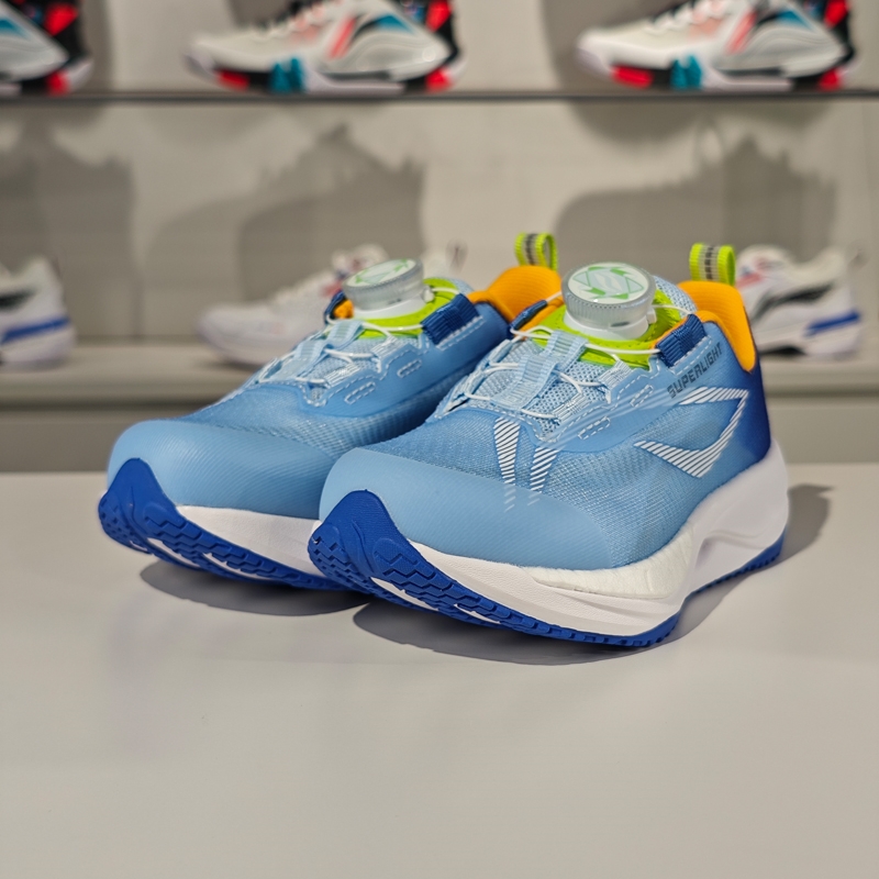 李宁正品新款男女小童超轻21 KIDS反光潮流系带运动鞋YKAU008-3