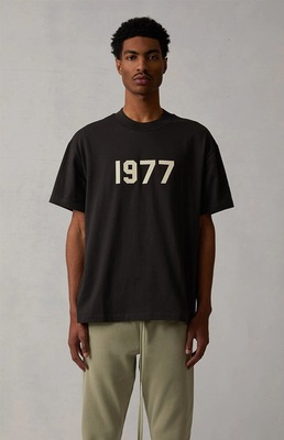 Essentials数字短袖潮流