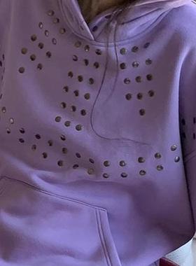 le rouge周美美 柔美朋克紫色金属铆钉设计连帽宽松加绒卫衣