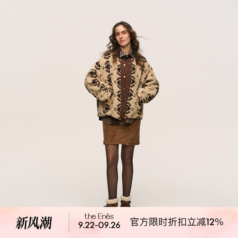 Theenesboutiq鞠婧祎同