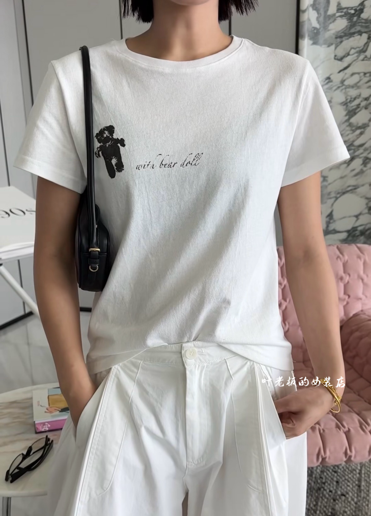H62019卡通短袖 诗歌兰女装2026夏款韩货简约白色后背涂鸦小熊T恤