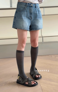 C26556显瘦短裤诗歌兰女装2026春夏款百搭蓝色刺绣口袋牛仔短裤女