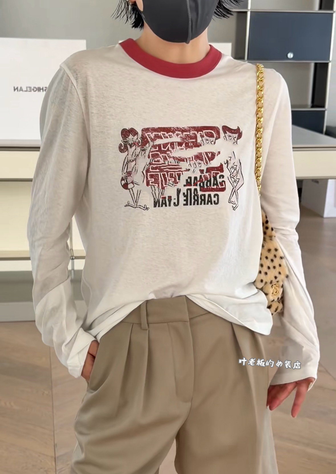 Z020字母长袖 诗歌兰欧货26秋款气质白色拼红边圆领卡通T恤女