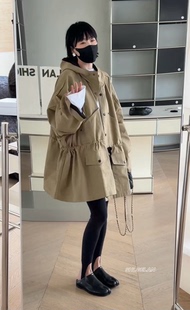 Z1099休闲外套 诗歌兰欧货女装2026春款气质卡其色连帽风衣外套女