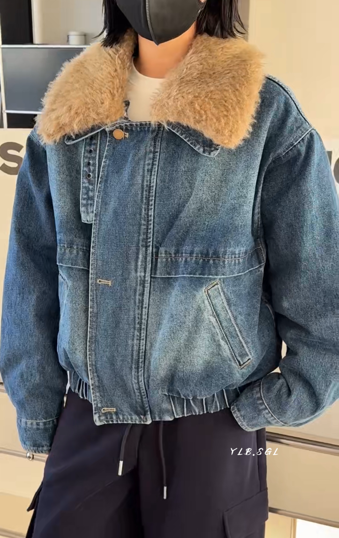 3241诗歌兰女装2025冬款 时尚气质复古蓝色可脱卸毛领牛仔棉外套