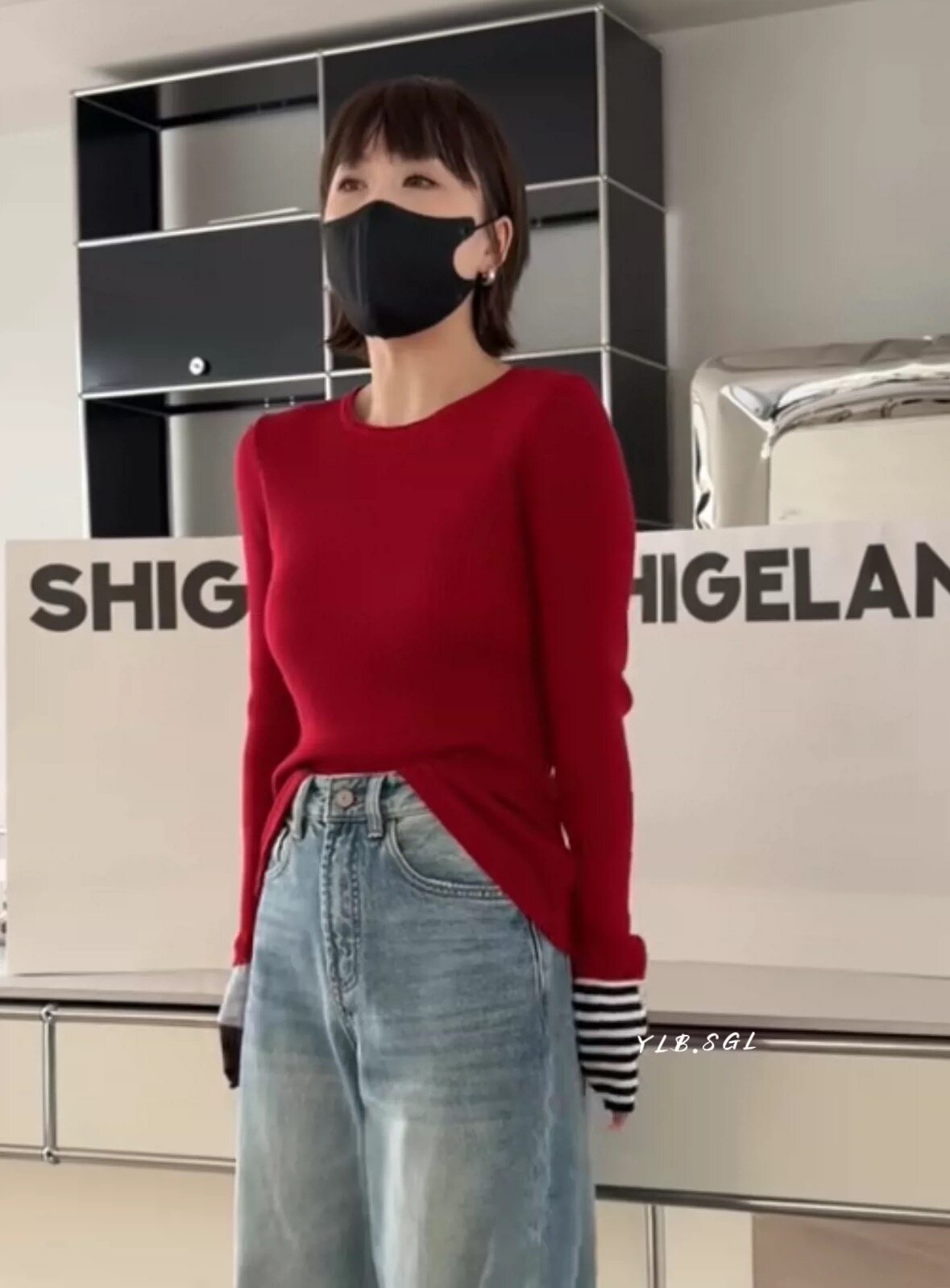 现货250772诗歌兰女装2025冬款 气质红色条纹弹力针织打底衫女