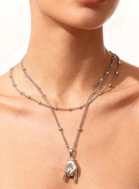 欧美街头潮人钛钢双层叠戴项链朋克摇滚风格手势吊坠项链