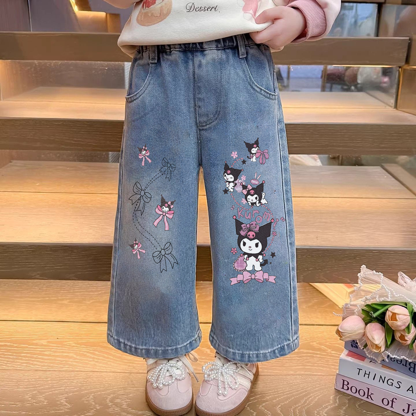 女童牛仔裤春季2026新款中小童学生卡通阔腿裤儿童春秋款百搭裤子