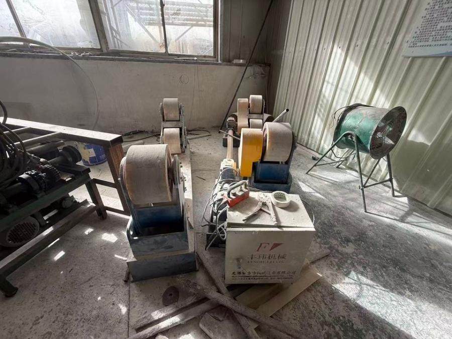 1月19日盐城某公司的缠绕机、行车、叉车等一批设备物资（详见评估报告）网络拍卖公告