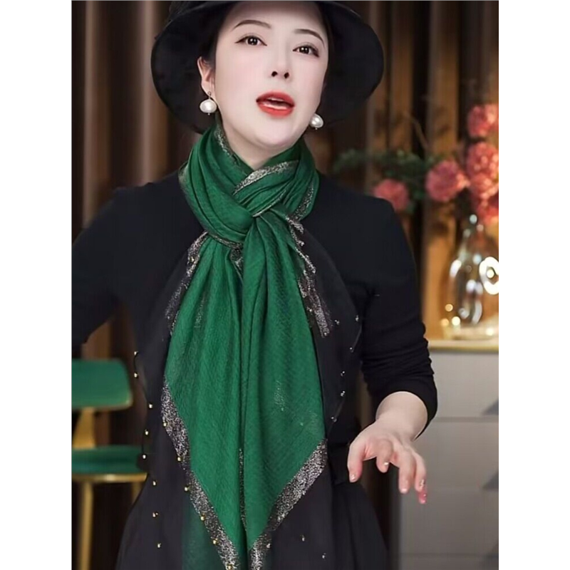 新款秋冬桑蚕丝羊毛65x175左右钉珠款围巾主母绿围巾披肩护颈围脖