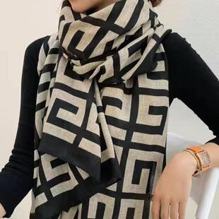 围巾女秋冬季新款韩版洋气丝巾防晒格子时尚披肩棉麻纱巾保暖围脖