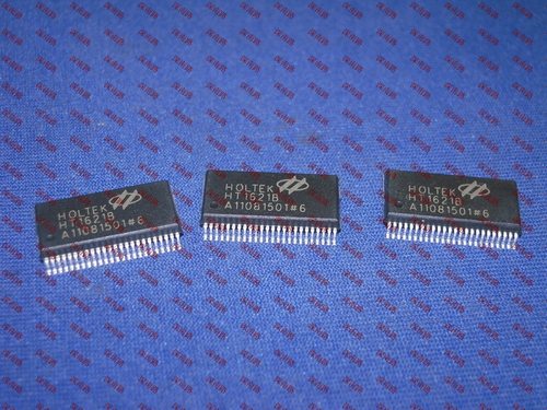 LCD动态液晶屏驱动IC HT1621B HT1621 SSOP48全新RAM映射芯片现货