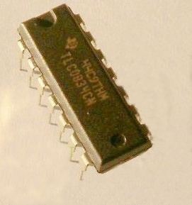 TLC0834CN 全新原装TLC0834CN 芯片TLC0834 IC 集成电路 DIP