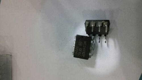 一级 MC34152 MC34152P 直插DIP8 驱动器芯片  进口原装